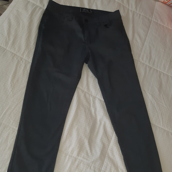 Urban Heritage Chino - Picture 3 of 7